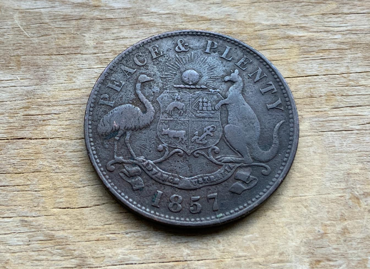early 1857 advertising token coin for Hanks and Llyod, Sydney Australia Tea Mart C265